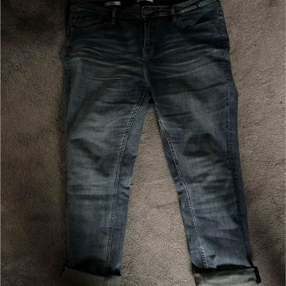 Vigoss Marley women’s jeans size 16 straight